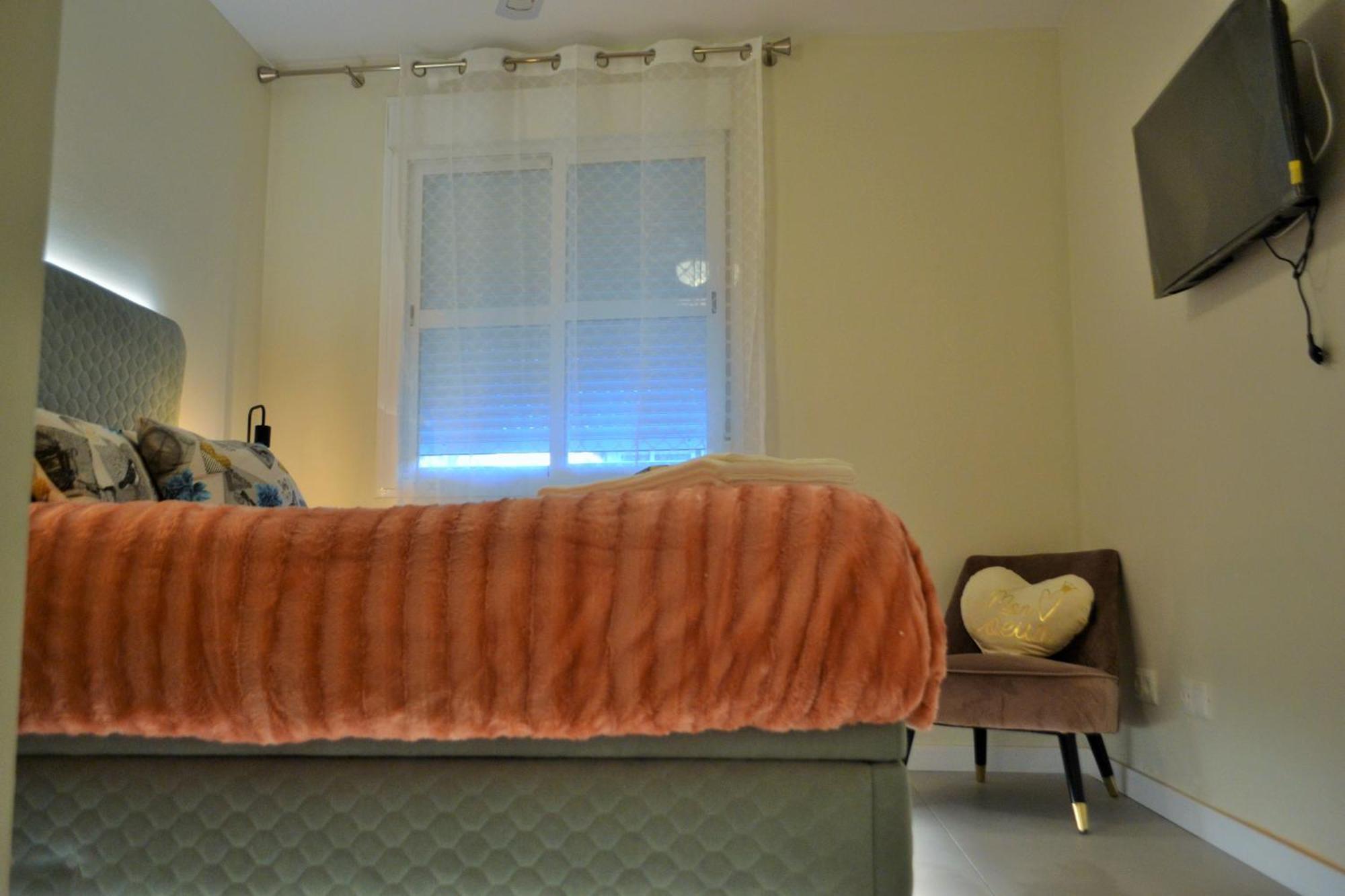 Apartamentos Garage Centro Málaga Dış mekan fotoğraf